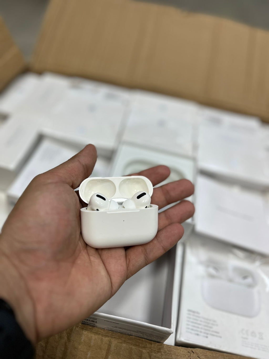 Caja Master Airpods 2 Pro OEM - 100 Piezas